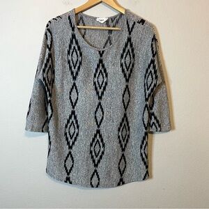 Style Rack Gray Black Soft Lightweight Sweater Shirt Size Large